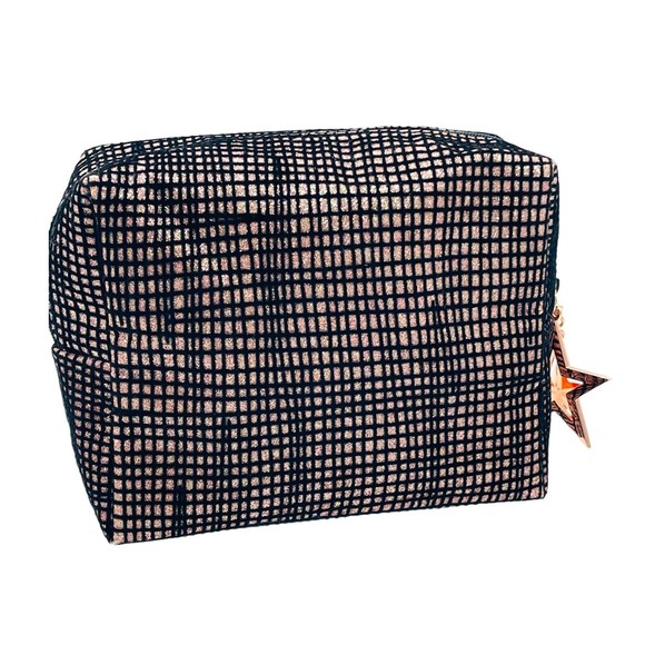 MAC COSMETICS Blush Purple Black Velvet Makeup Cosmetics Travel Bag HTF - Picture 3 of 10